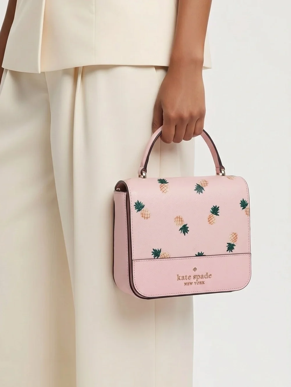 Kate Spade Staci Square Flap EUC Pineapple Crossbody Purse Travel, Casual, Work